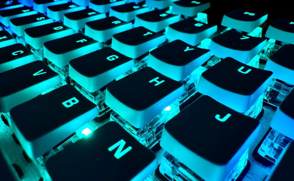ROCCAT Vulcan TKL Pro レビュー写真