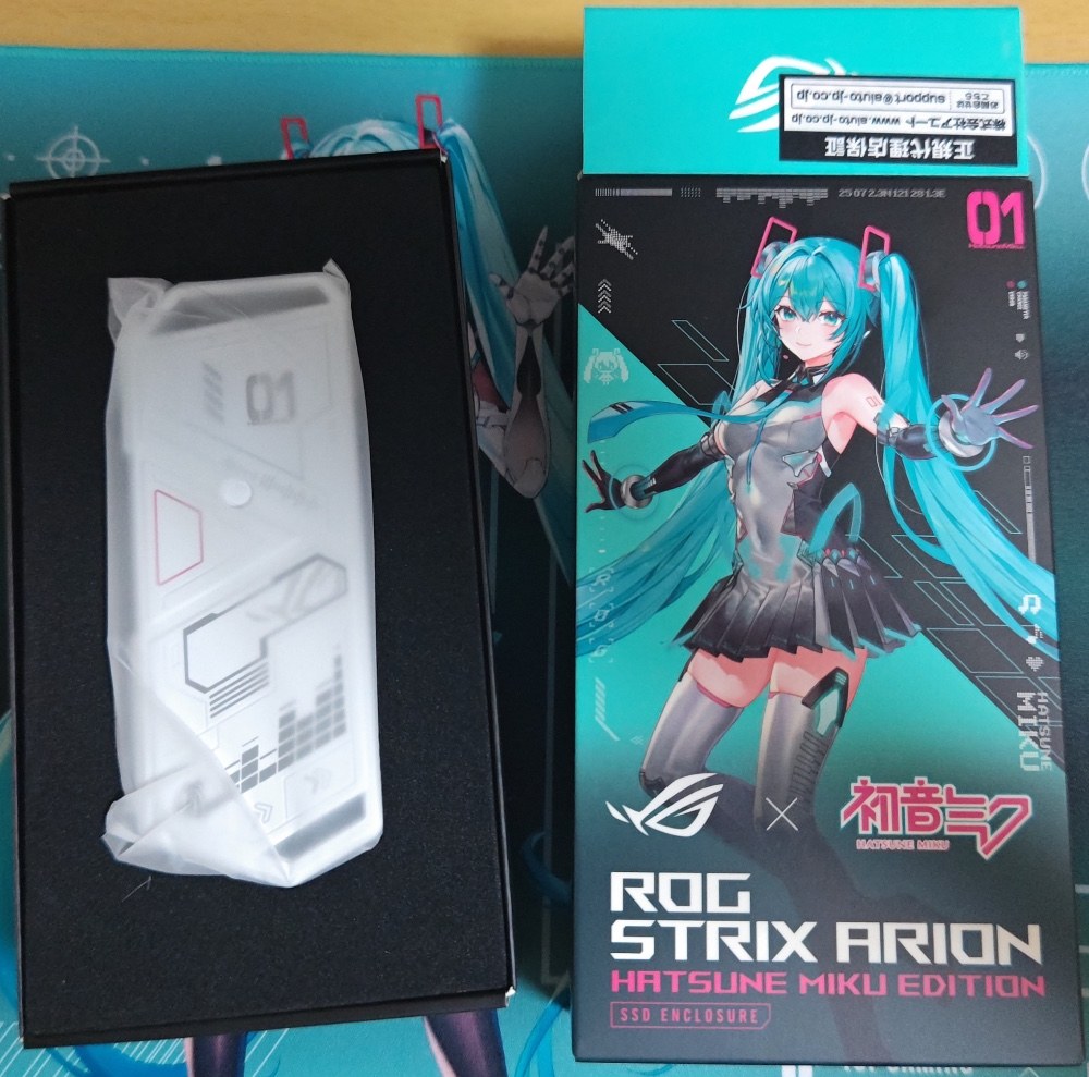 Asus ROG Strix Arion Hatsune Miku Edition レビュー写真