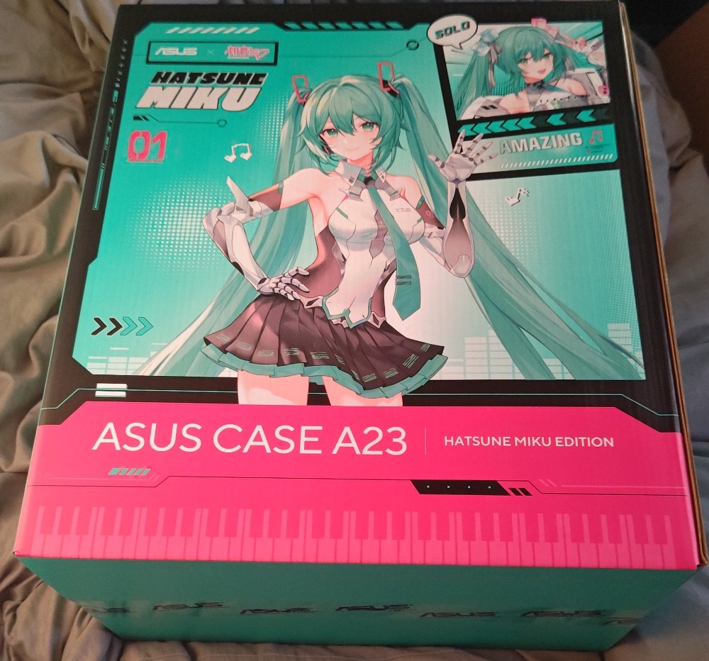 Asus A23 Hatsune Miku Edition レビュー写真