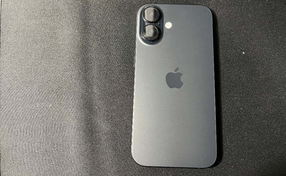 Apple Apple iPhone 16 レビュー写真