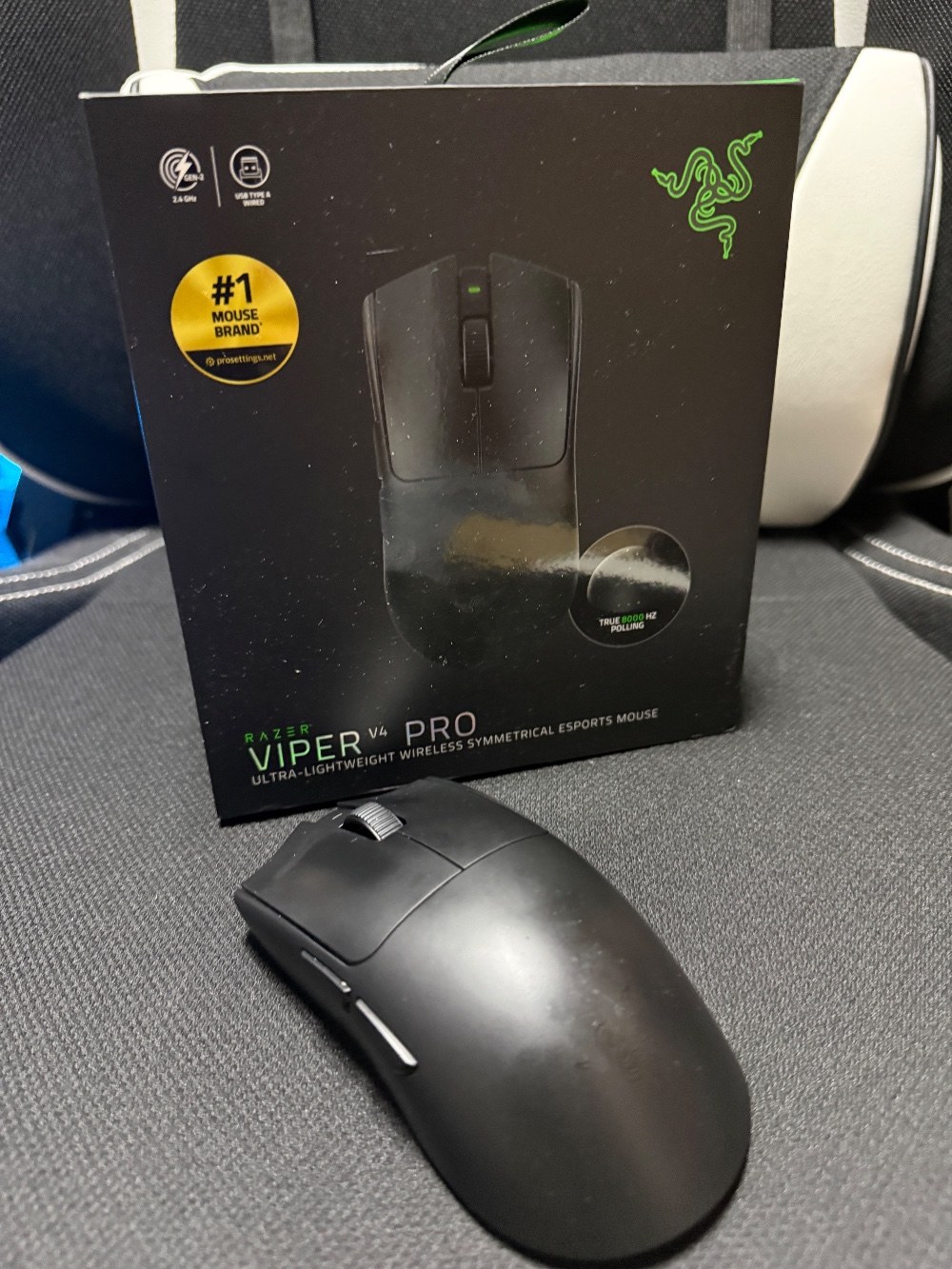 Razer Viper V4 Pro レビュー写真