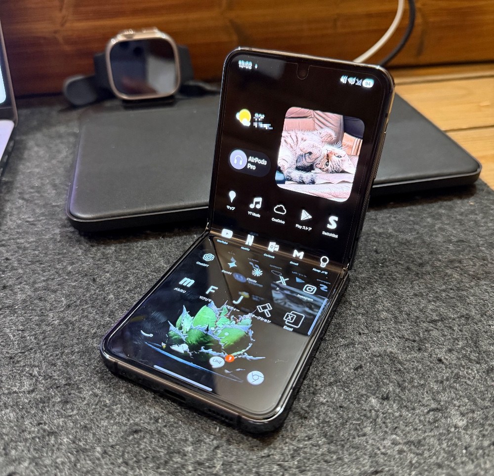 SAMSUNG Galaxy Z Flip 5 レビュー写真