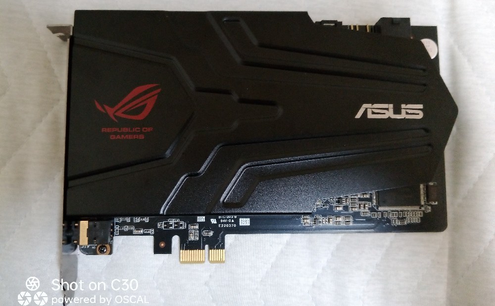 Asus ROG Xonar Phoebus レビュー写真