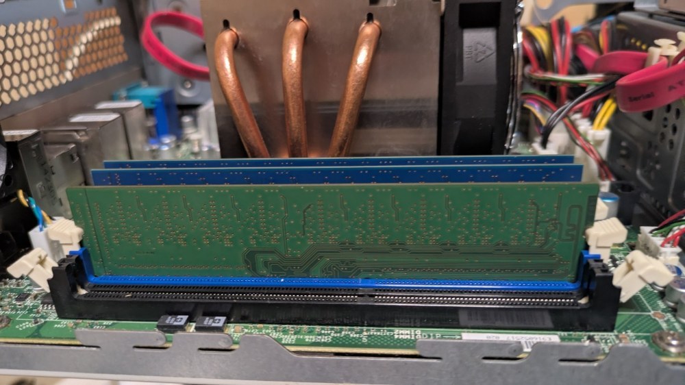 首 Express5800/53Xi レビュー写真
