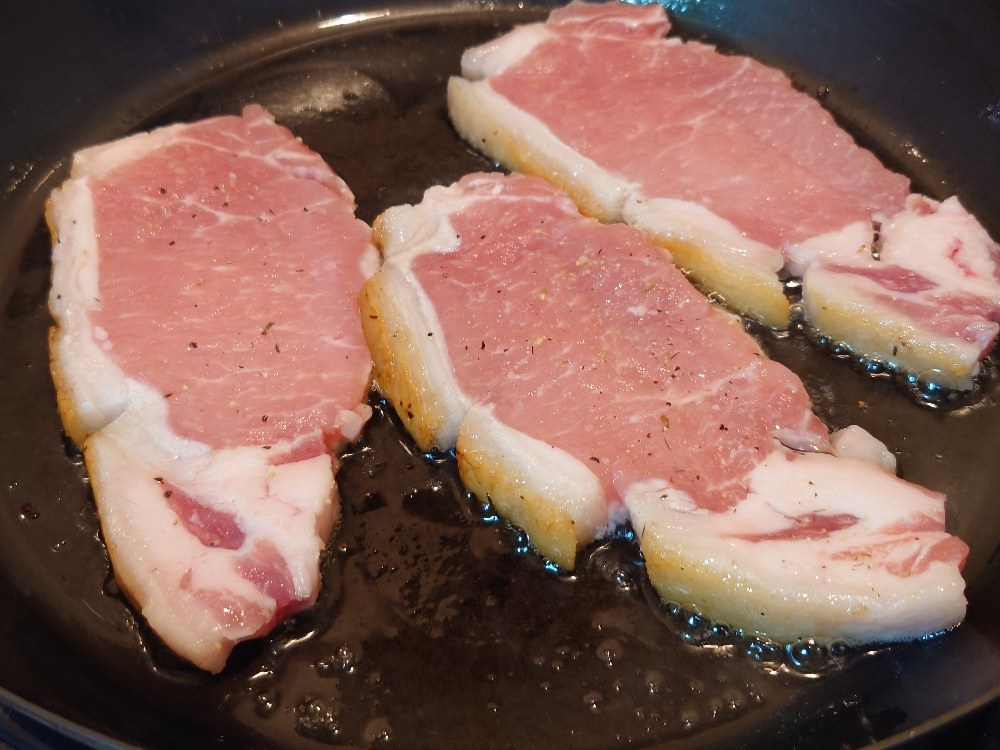 【自炊】ポークソテー・トマト味噌汁【ごはん作ったよ！】 レビュー写真